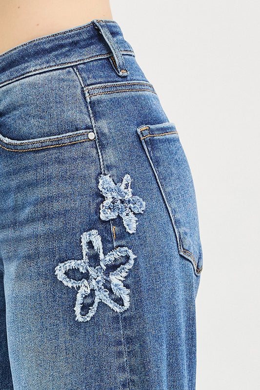 Risen Jeans Slouchy Cropped Barrel Jeans With Flower Patch Details - Dark