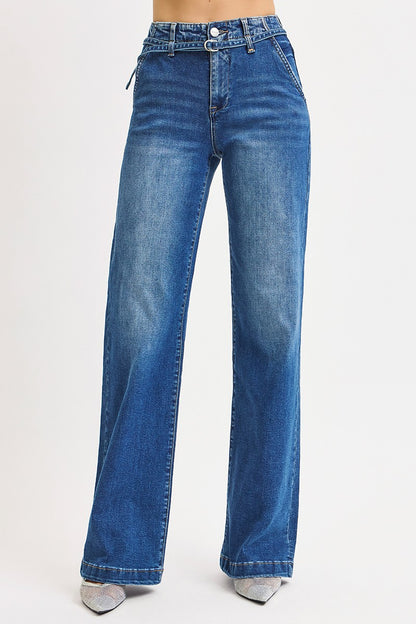Risen Belted Jeans