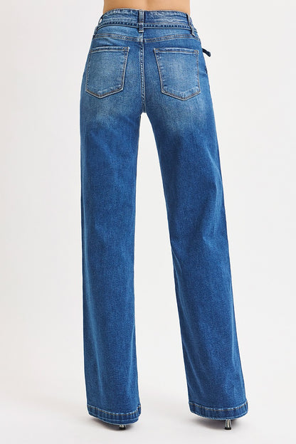 Risen Belted Jeans