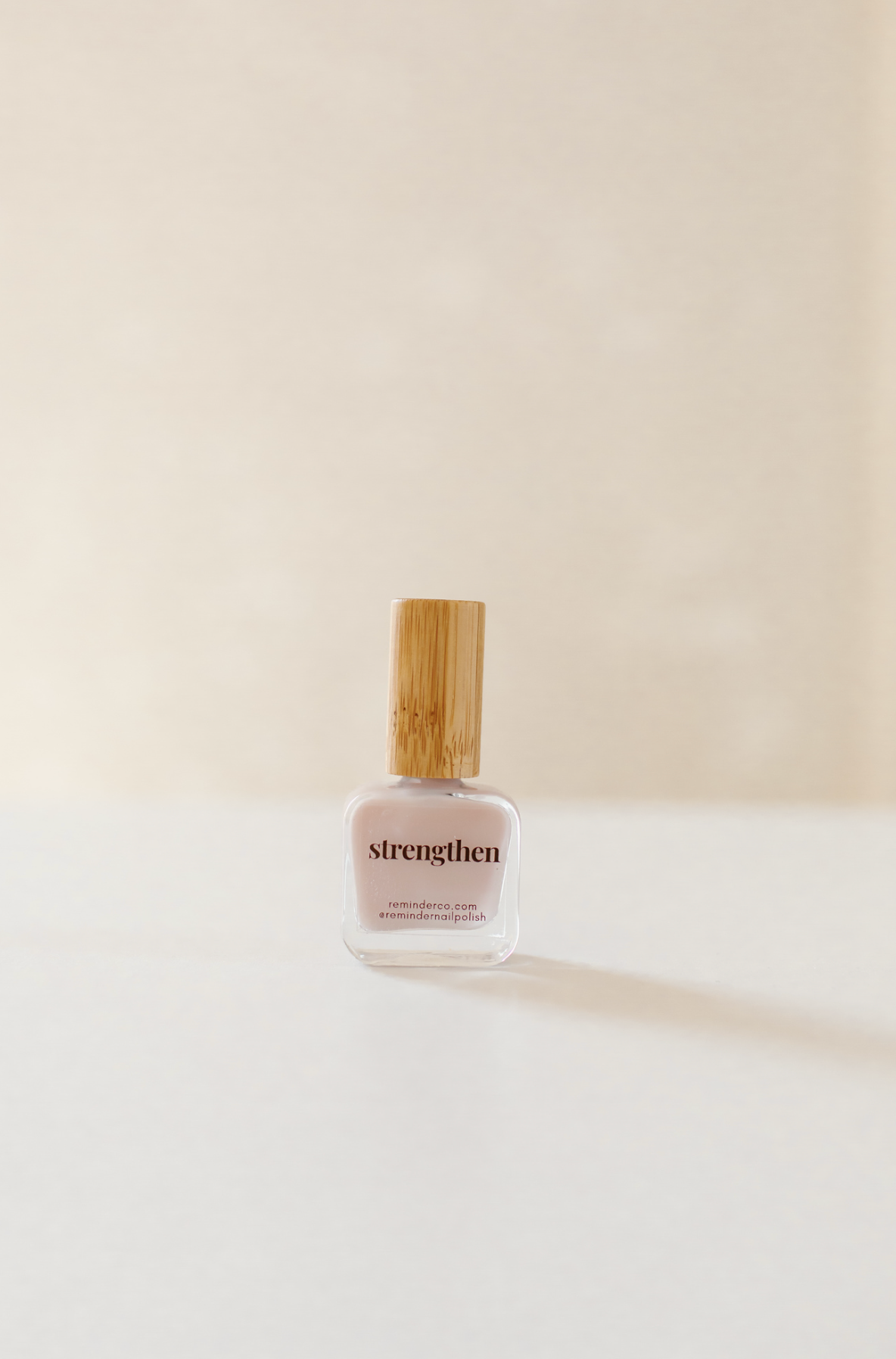 Pre-Order strengthen' nourishing nail strengthener
