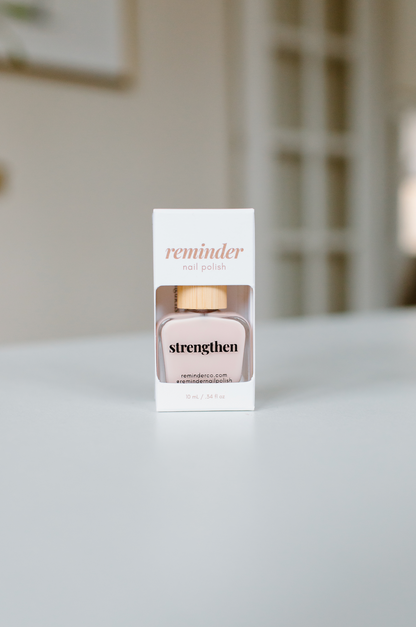 Pre-Order strengthen' nourishing nail strengthener
