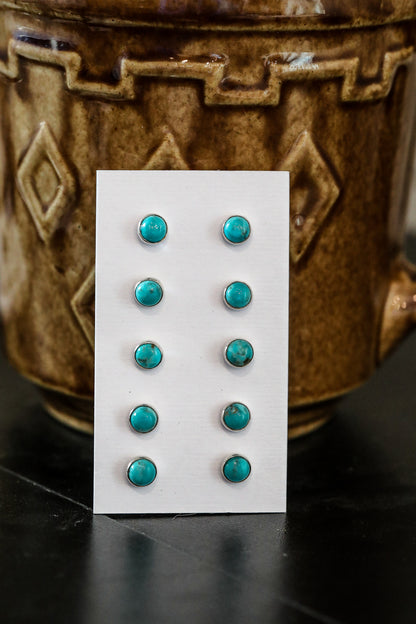 Sterling Silver and Genuine Turquoise stud earring in Round 1 pair
